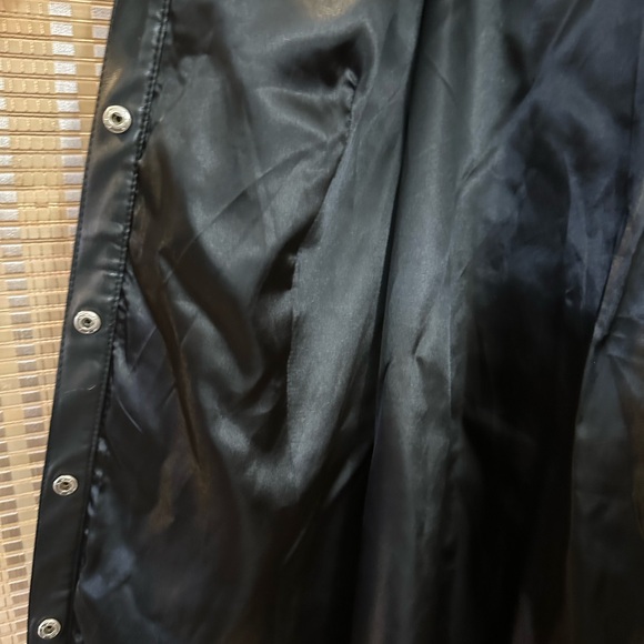 Guess Black Faux Leather Belted Shirt Jacket - Picture 6 of 9